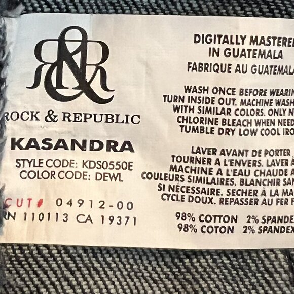 Rock & Republic Women's Navy Denim Jeans Size 31 Kasandra Flared Leg Mid Rise - Picture 12 of 12